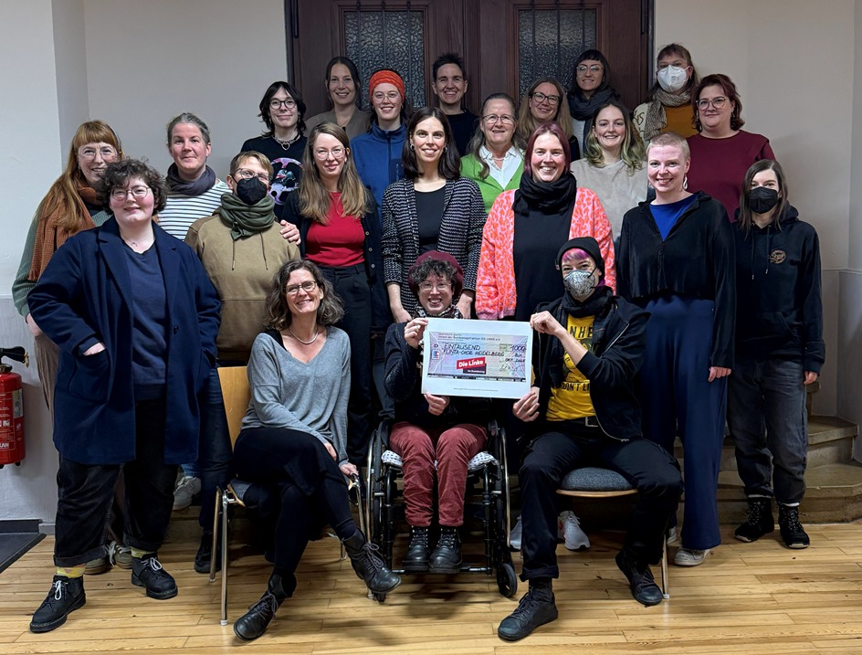 Von Abgeordneten-Gehältern: Die Linke spendet 1.000 Euro für das FLINTA-Chorfestival in Heidelberg